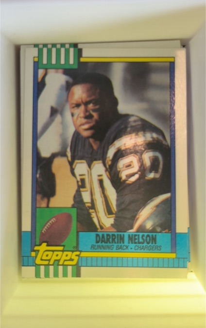 1990 Topps #385 Darrin Nelson — front