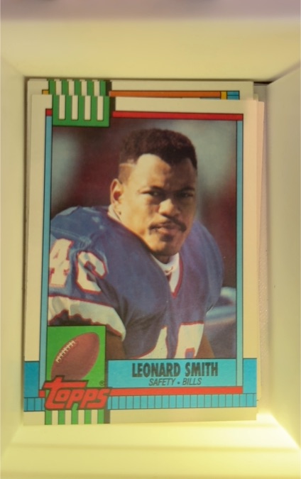 1990 Topps #194 Leonard Smith — front
