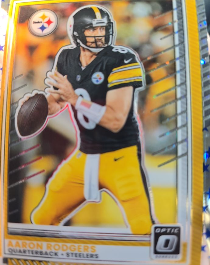 2025 Panini Donruss Optic #75 Aaron Rodgers — front