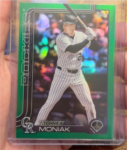 2025 Topps Update #US246 Mickey Moniak — front