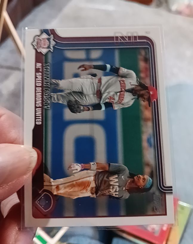 2025 Topps Series 2 #639 Elly De La Cruz — front