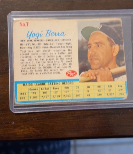 1962 Post #7 Yogi Berra — front