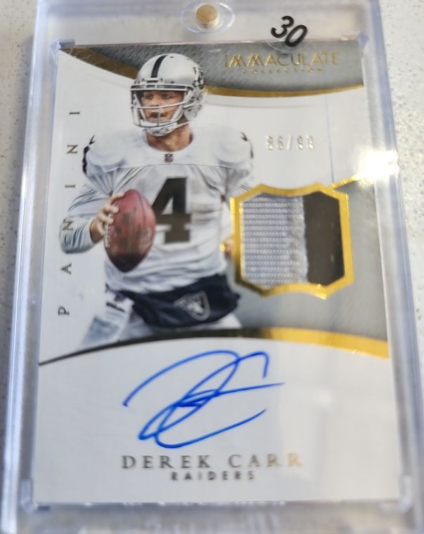 2015 Panini Immaculate #ISP-DC Derek Carr — front