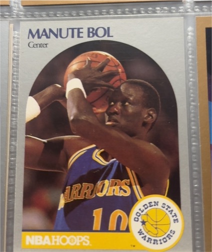 1990 NBA Hoops #112 Manute Bol — front