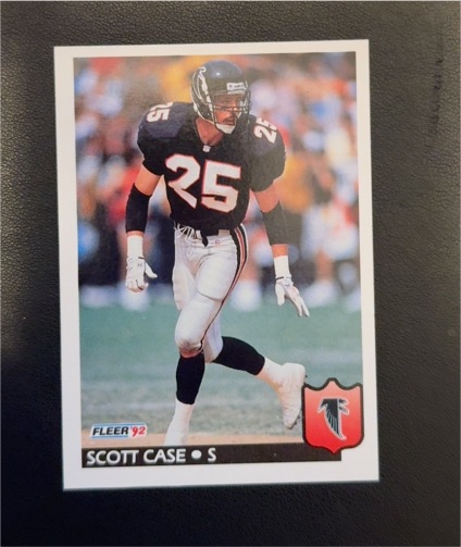 1992 Fleer #3 Scott Case — front