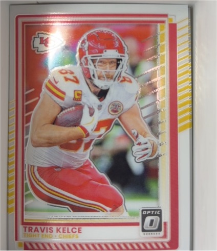 2025 Panini Donruss Optic #135 Travis Kelce — front
