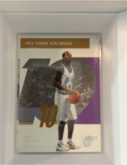 2000 Upper Deck #10 Troy Hudson — front
