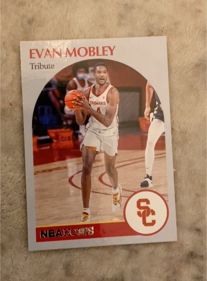 2021 Panini Chronicles Hoops Tribute #52 Evan Mobley — front