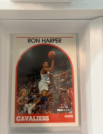 1989-90 Hoops #205 Ron Harper — front