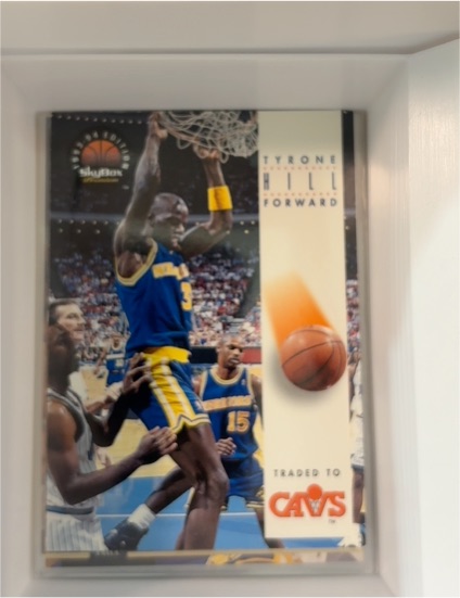 1993-94 SkyBox Premium #74 Tyrone Hill — front