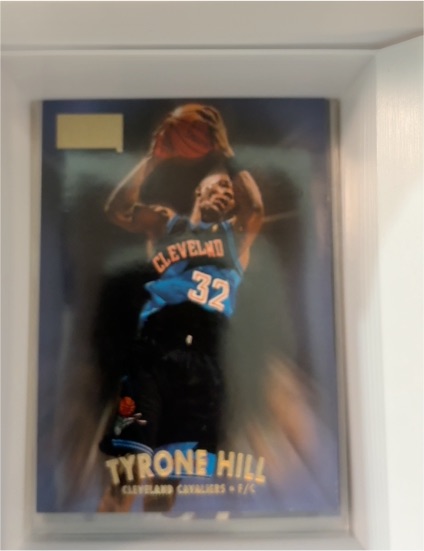 1997-98 SkyBox Premium #98 Tyrone Hill Cleveland Cavaliers — front