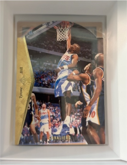 1994-95 SP Die Cut #D52 Tyrone Hill — front