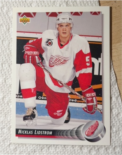 1992-93 Upper Deck #178 Nicklas Lidstrom — front