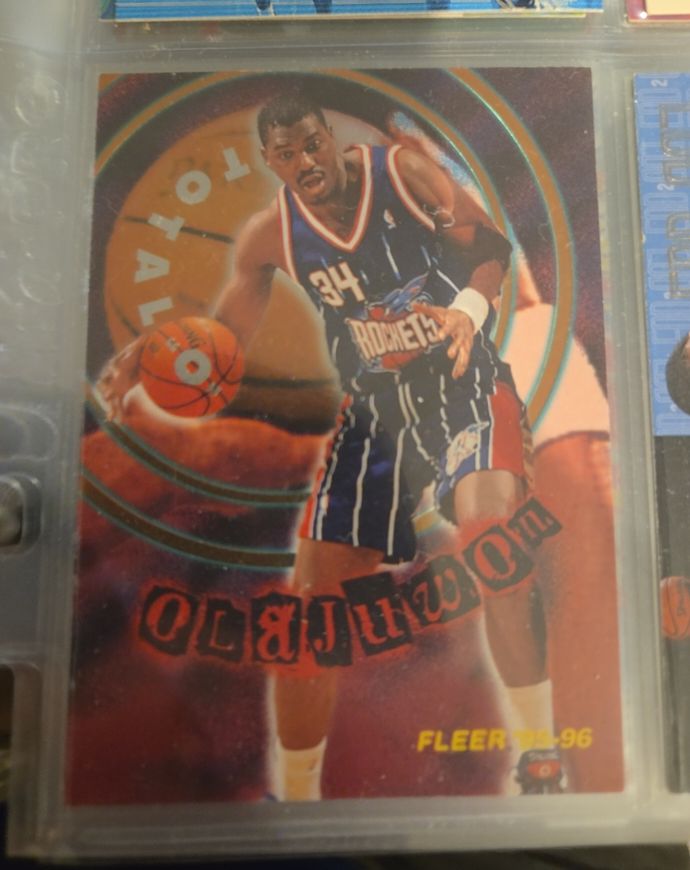 1995-96 Fleer Total O Hot Pack #5 Hakeem Olajuwon — front