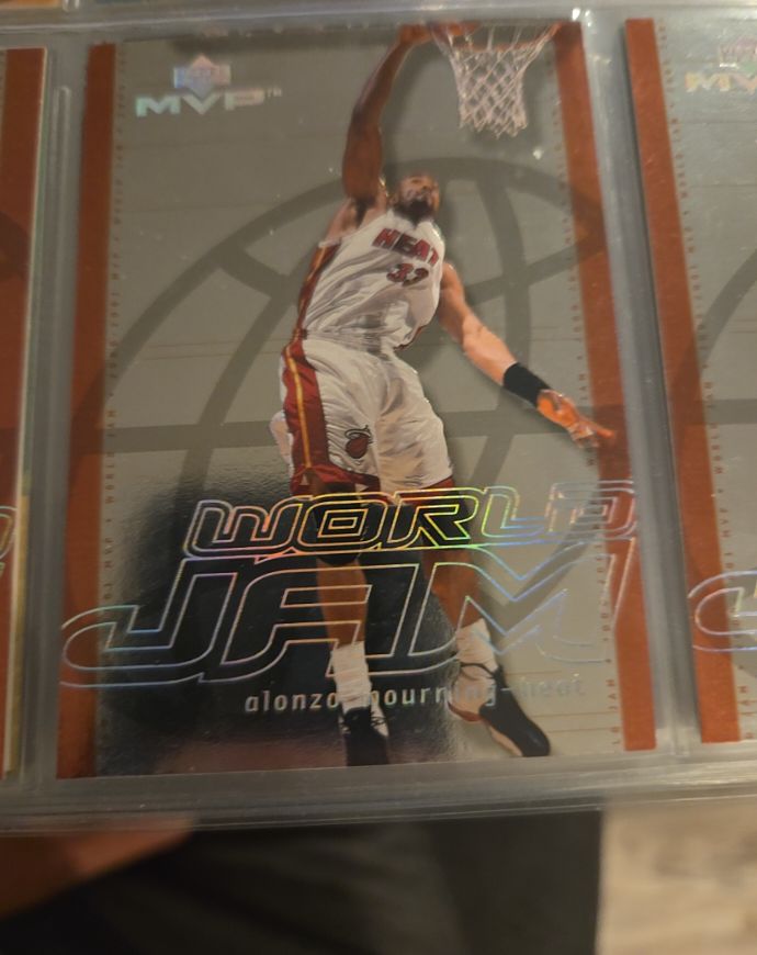 2000-01 Upper Deck MVP #WJ10 Alonzo Mourning World Jam — front
