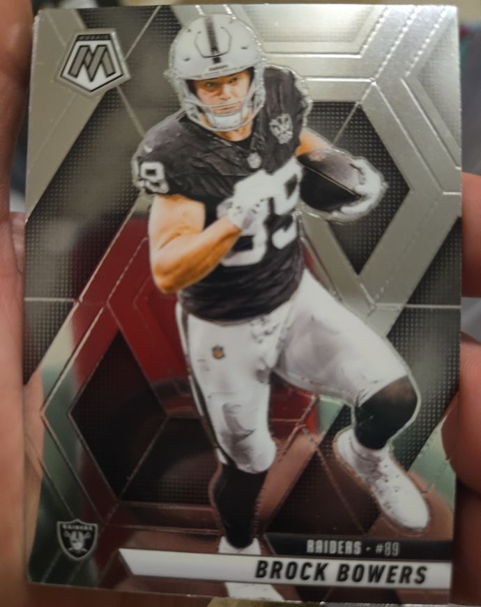 2025 Panini Mosaic #5 Brock Bowers — front
