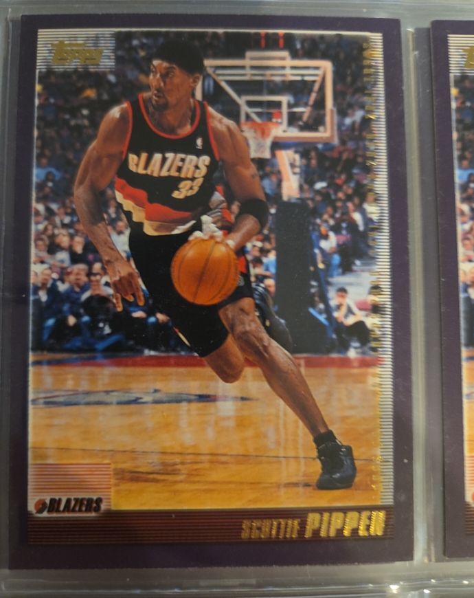 2000-01 Topps #30 Scottie Pippen — front