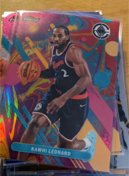 2025-26 Topps Finest #77 Kawhi Leonard — front