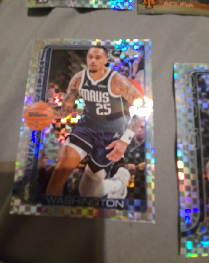 2025 Topps Chrome #19 P.J. Washington — front
