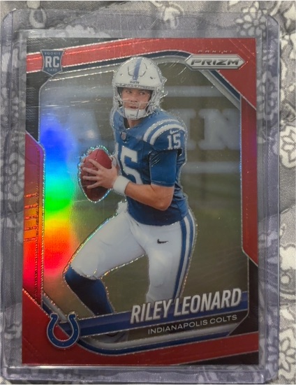 2025 Panini Prizm #342 Riley Leonard — front