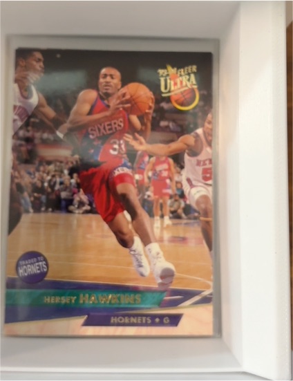1993-94 Fleer Ultra #20 Hersey Hawkins — front