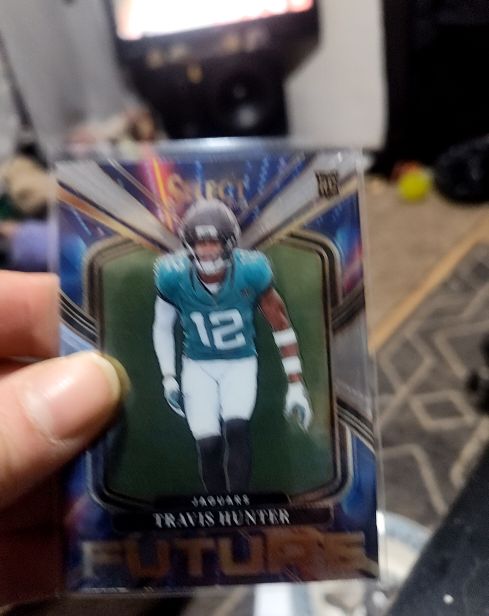 2025 Panini Select Future #10 Travis Hunter — front