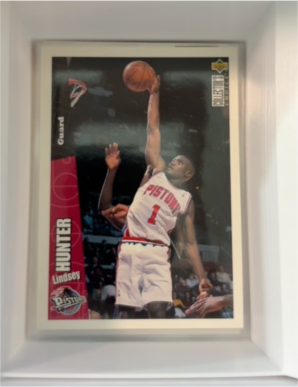 1996-97 Upper Deck Collector's Choice #49 Lindsey Hunter — front