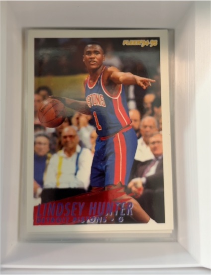 1994-95 Fleer #68 Lindsey Hunter — front