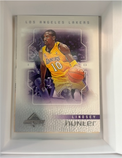 2001-02 Upper Deck SP Authentic #41 Lindsey Hunter — front
