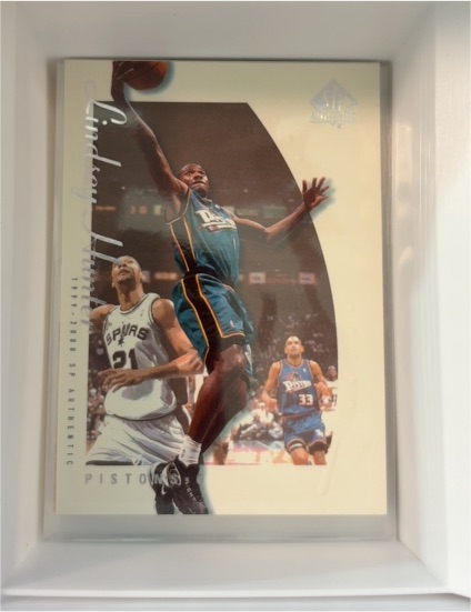 1999-00 Upper Deck SP Authentic #24 Lindsey Hunter — front