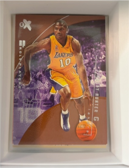 2001-02 Skybox E-X #10 Derek Fisher — front