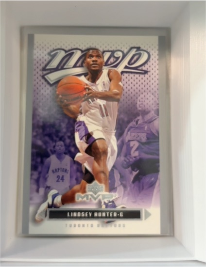 2003-04 Upper Deck MVP #179 Lindsey Hunter — front