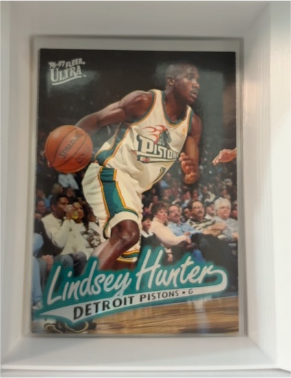 1996-97 Fleer Ultra #180 Lindsey Hunter — front