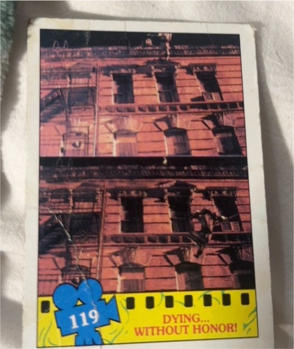 1990 Topps Teenage Mutant Ninja Turtles Movie #119 Dying Without Honor — front