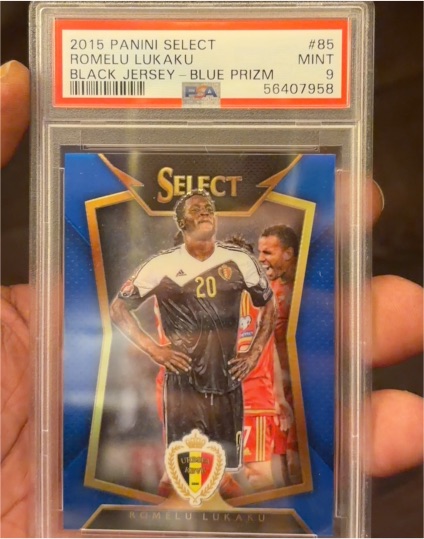 2015 Panini Select #85 Romelu Lukaku Black Jersey - Blue Prizm — front