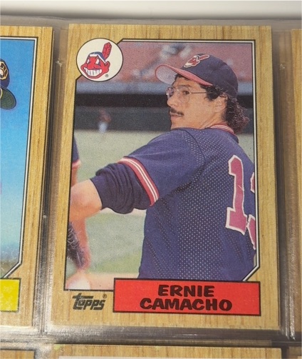 1987 Topps #353 Ernie Camacho — front