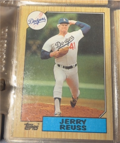 1987 Topps #682 Jerry Reuss — front