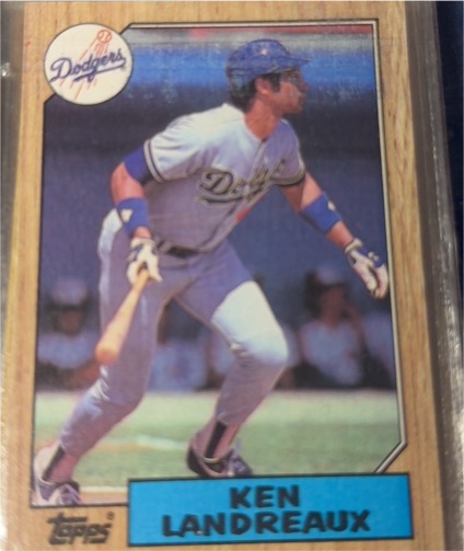 1987 Topps #699 Ken Landreaux — front