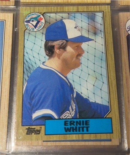 1987 Topps #698 Ernie Whitt — front