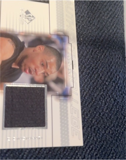 2001 Upper Deck SP Game Used Edition Authentic Fabric Basketball Card — front