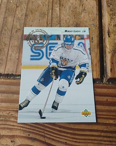1993-94 Upper Deck #271 Mikko Luovi — front