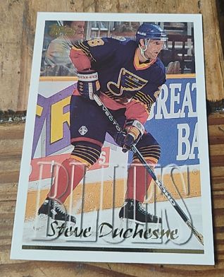 1995 Topps #102 Steve Duchesne — front