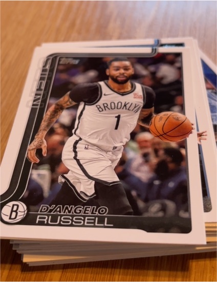 2025-26 Topps #8 D'Angelo Russell Brooklyn Nets — front