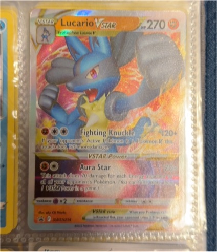 2022 Pokémon SWSH214 Lucario VSTAR — front