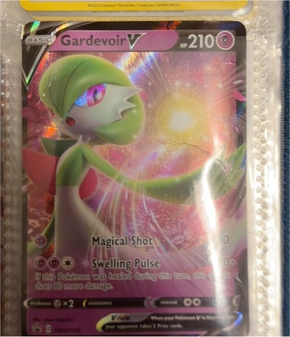 2022 Pokémon SWSH Black Star Promo #SWSH105 Gardevoir V — front