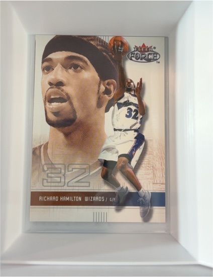 2001-02 Fleer Force #72 Richard Hamilton — front