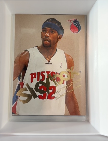 2003-04 SkyBox Autographics #4 Richard Hamilton — front