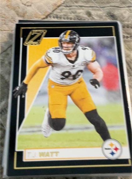 2024 Panini Zenith #85 T.J. Watt — front