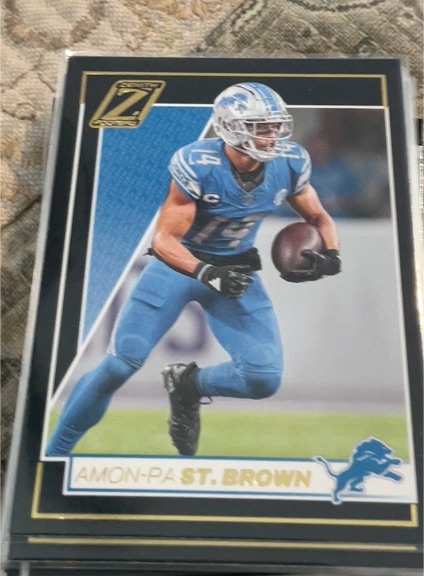 2024 Panini Zenith #33 Amon-Ra St. Brown — front