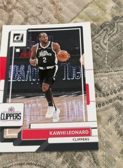 2022-23 Panini Donruss #123 Kawhi Leonard — front